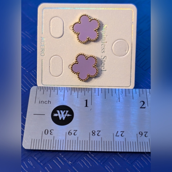 Stainless Steel purple clover stud earrings NWT - Picture 5 of 7